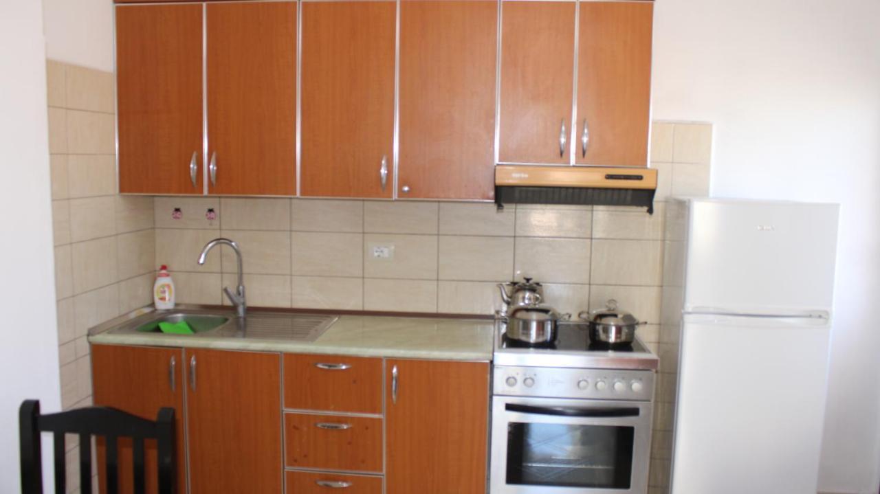 Deni'S Family Apartment In New Blvd Tiranë Eksteriør bilde